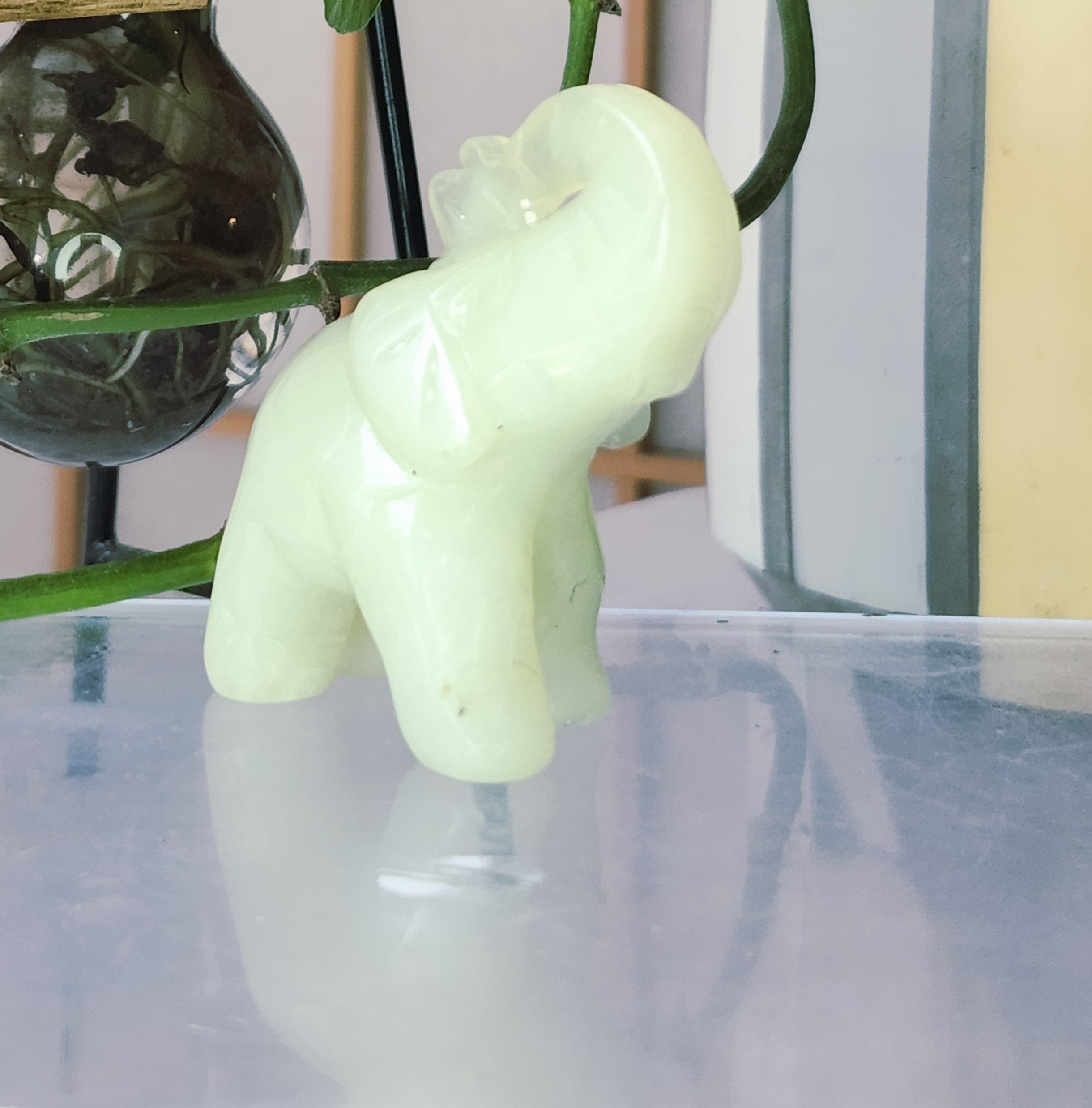 Elegant Green Aventurine Elephant Figurine – Lucky Prosperity Crystal Decor