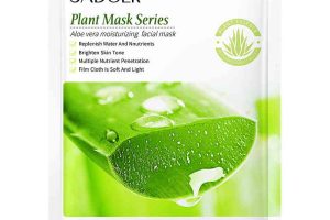 SADOER Aloe Vera Face Mask with aloe vera skincare